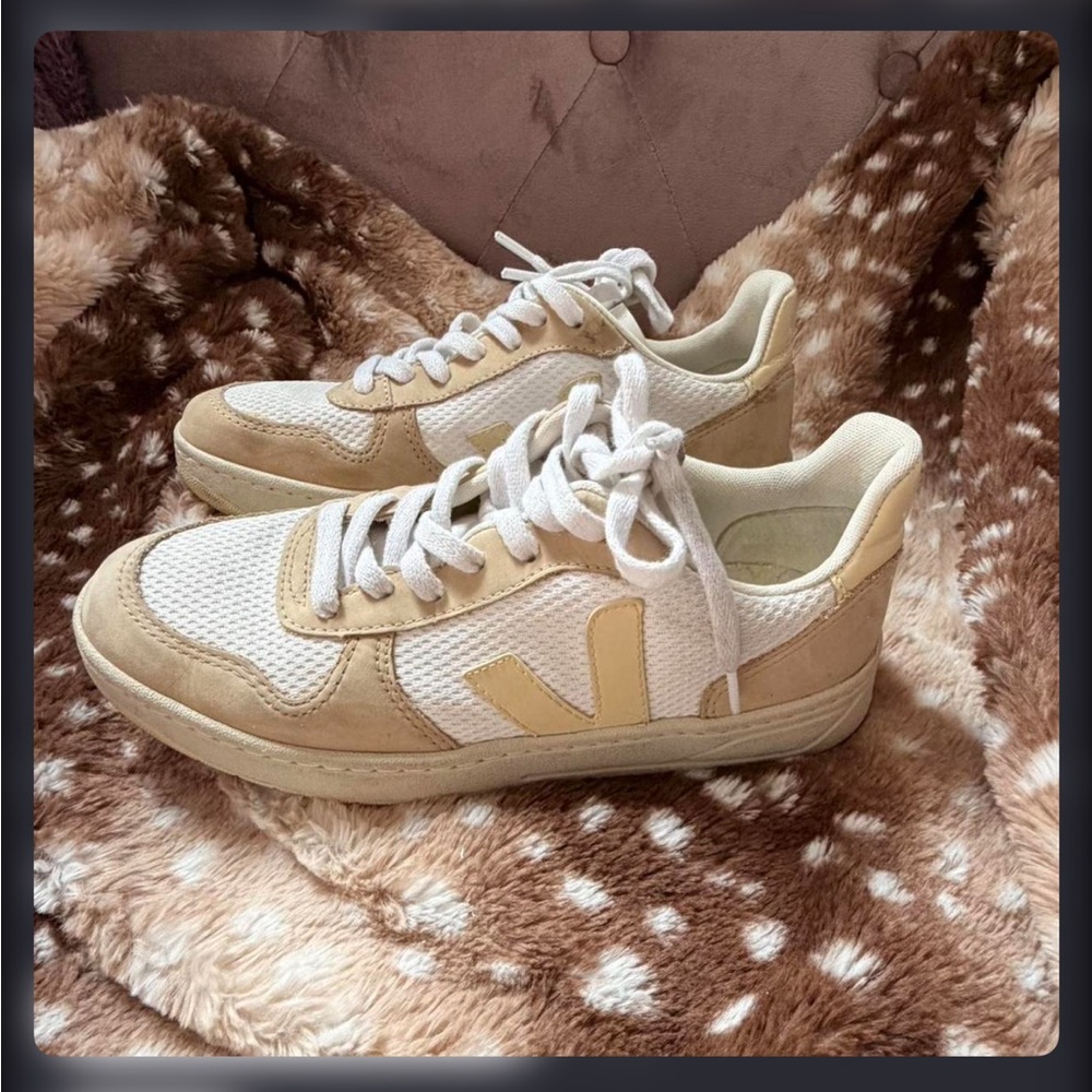 Veja Women Sneakers in Cream and White